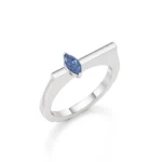 KURO- A bold expression of modern serenity.